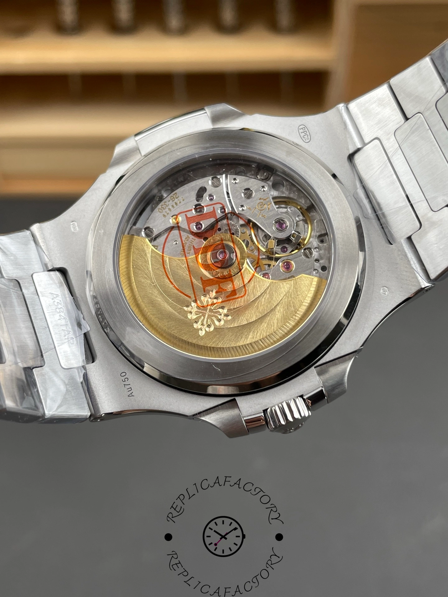 Patek Philippe Nautilus Self Winding Watch 5811 1G 001 Replica Watch