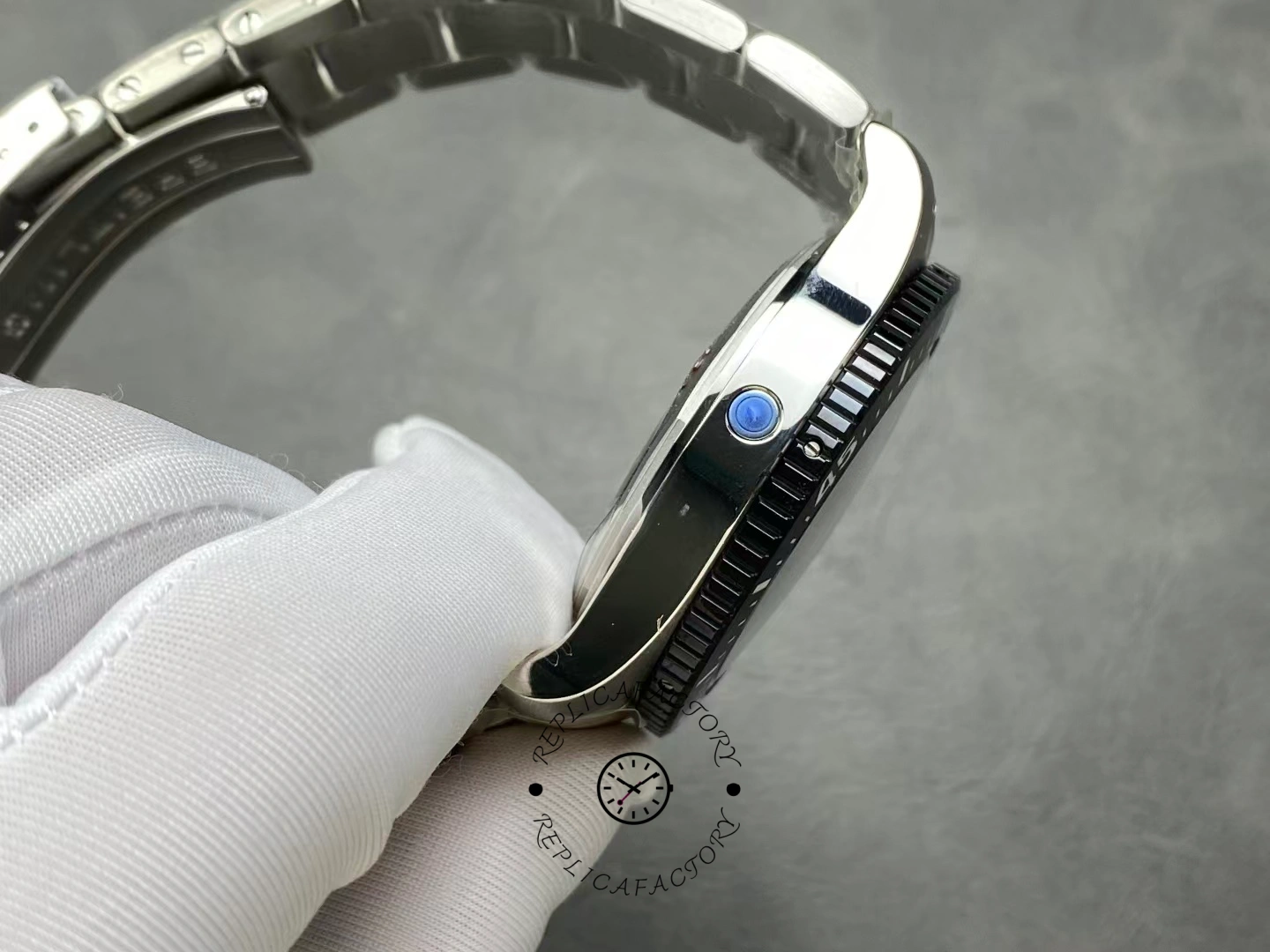 Breitling Superocean 44 Special Men's Watch Y1739310/BF45-162A Replica Black Dial