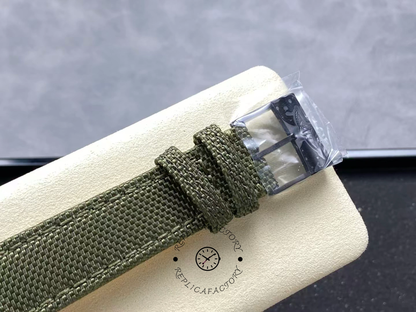 Breitling Avenger Chronograph 45MM Night Mission V13317101L1X1 1:1 Clone Green Dial