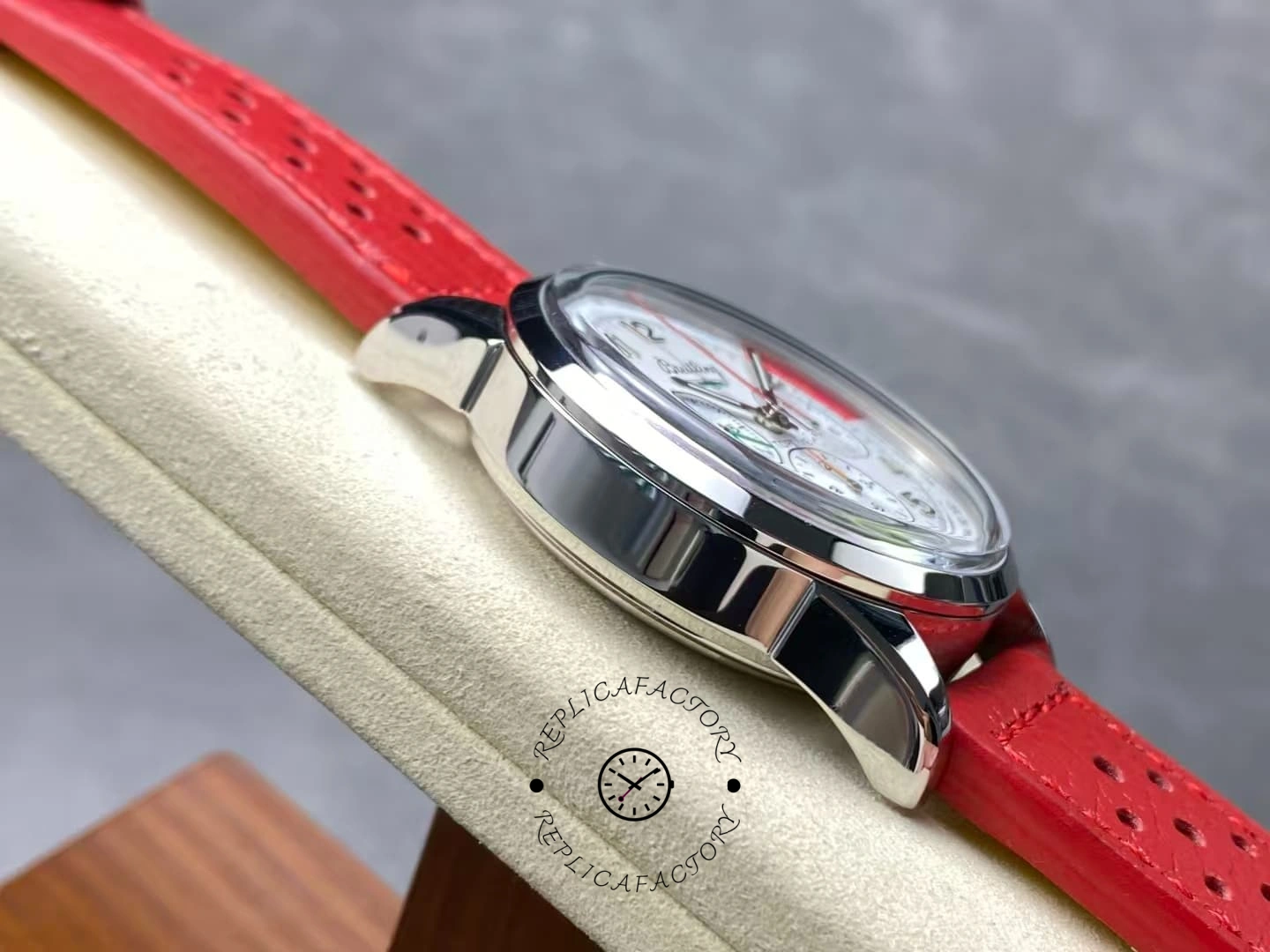 Breitling Top Time B01 Ford Thunderbird AB01766A1A1X1, side profile on cushion showing case thickness.