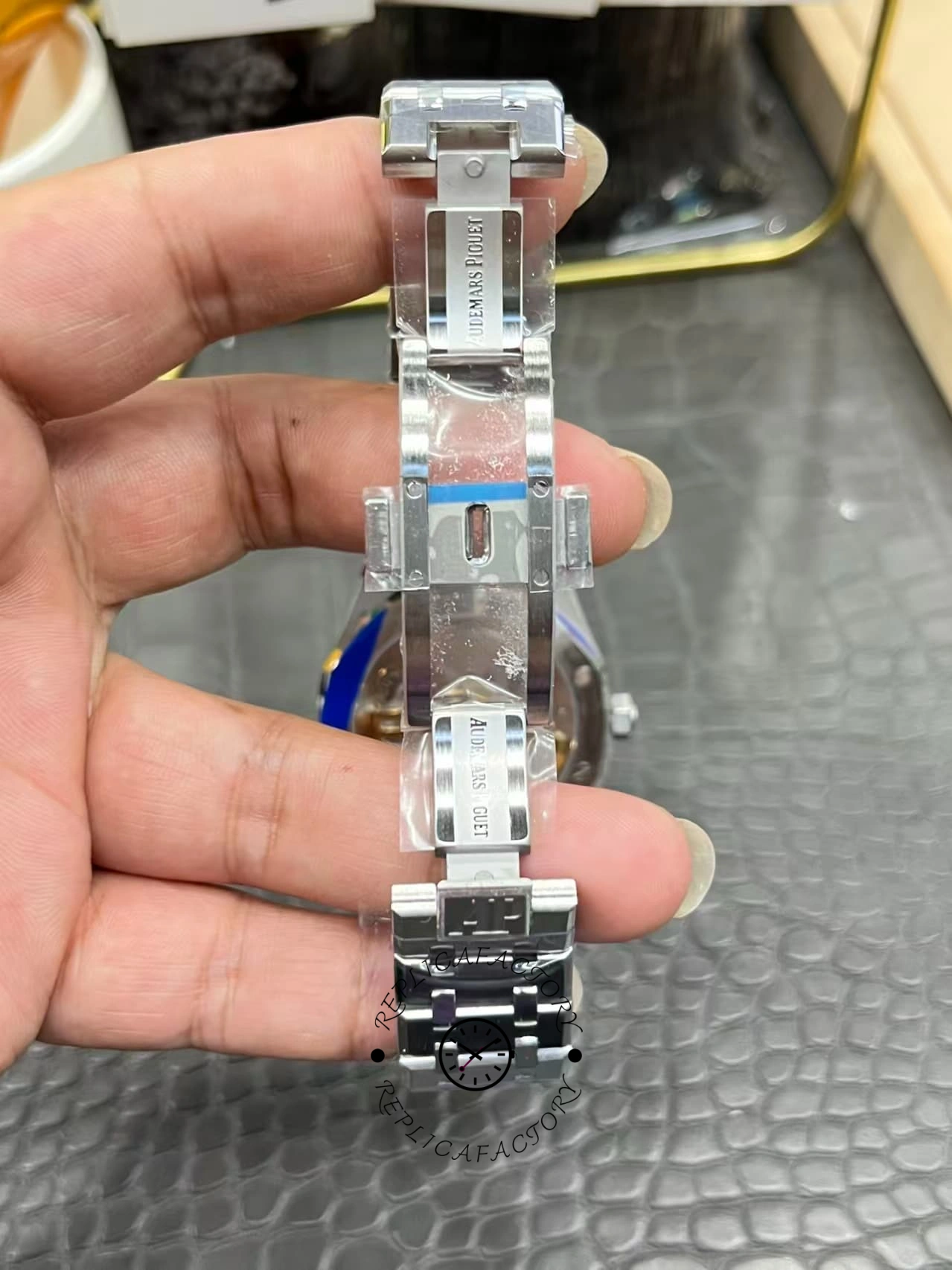 AP Royal Oak 41MM 15500ST.OO.1220ST.04 Replica Automatic 4302