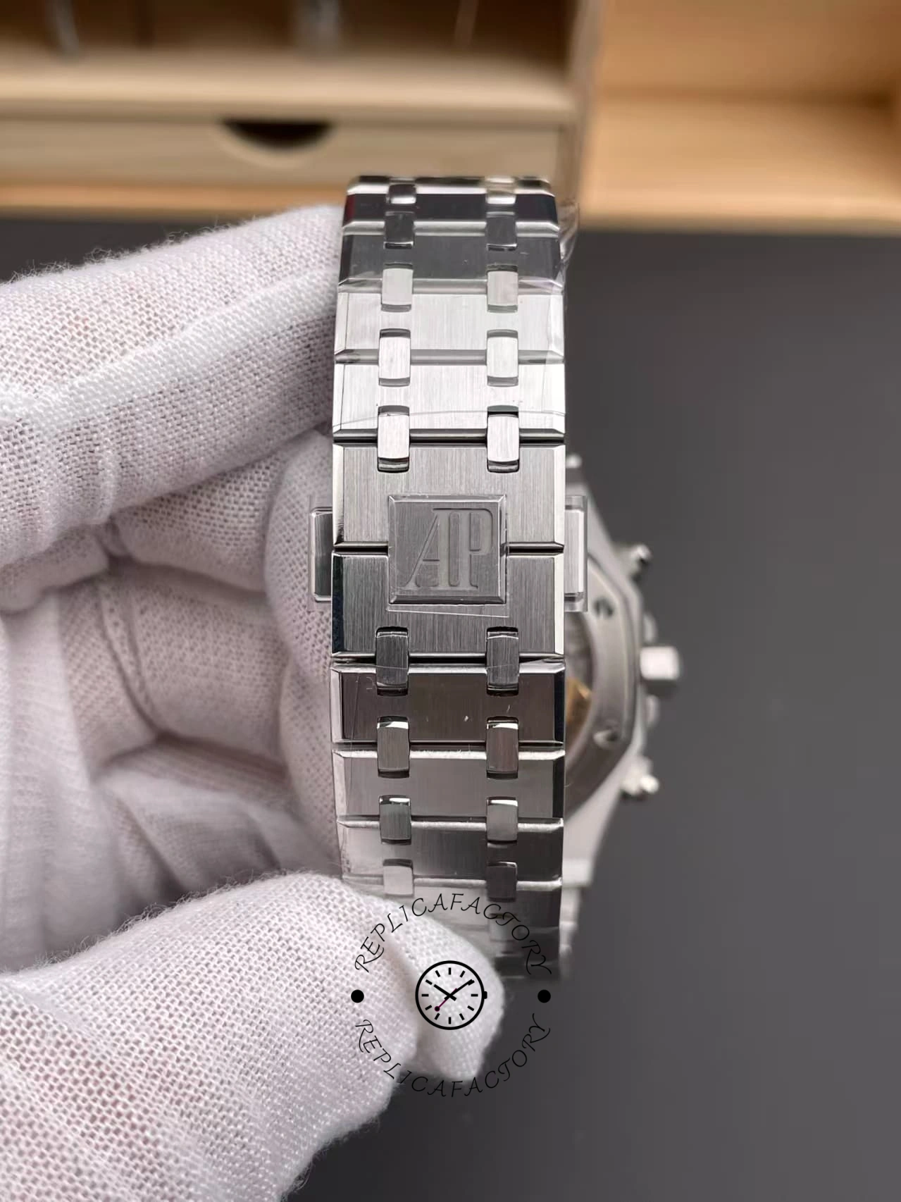 AP Royal Oak Chronograph 50th Anniversary Edition 26240ST.OO.1320ST.02 Replica