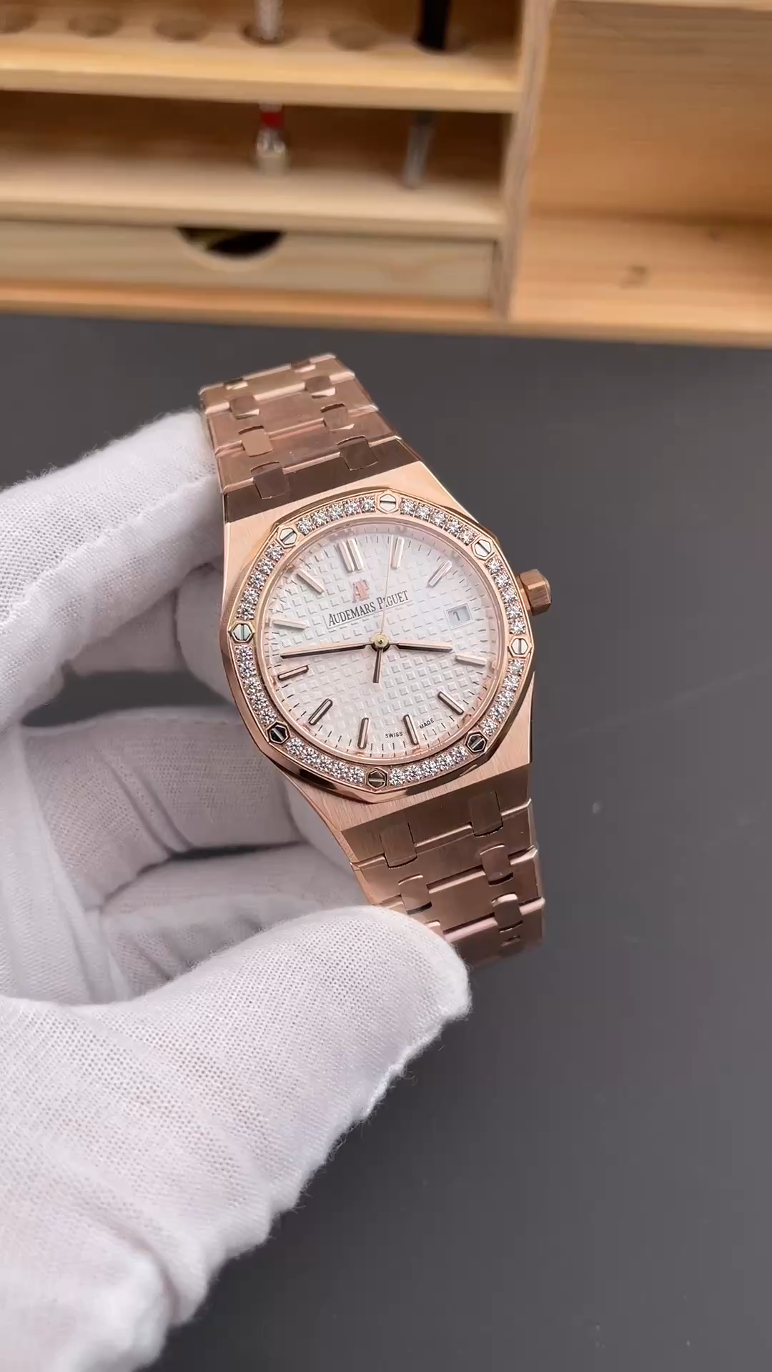 AP Royal Oak Replica Automatic 34 Rose Gold 77351OR.ZZ.1261OR.01