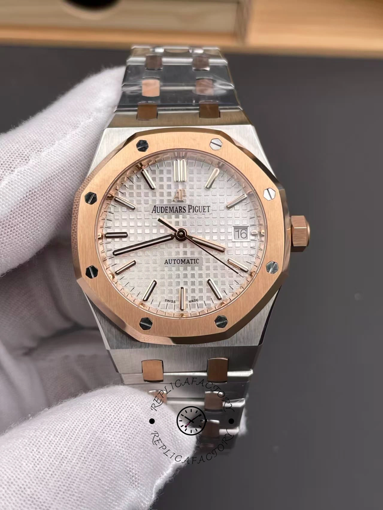 AP Royal Oak 37mm Two-Tone 15450SR.OO.1256SR.01 1:1 Clone Women's Watch