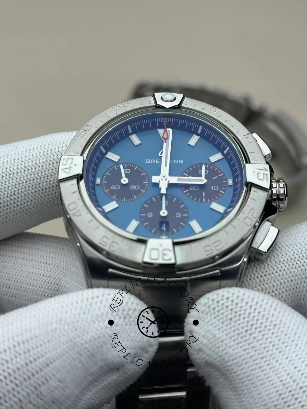 Breitling Avenger B01 Chronograph 44 AB0147101C1A1 Replica Stainless Steel Blue Dial