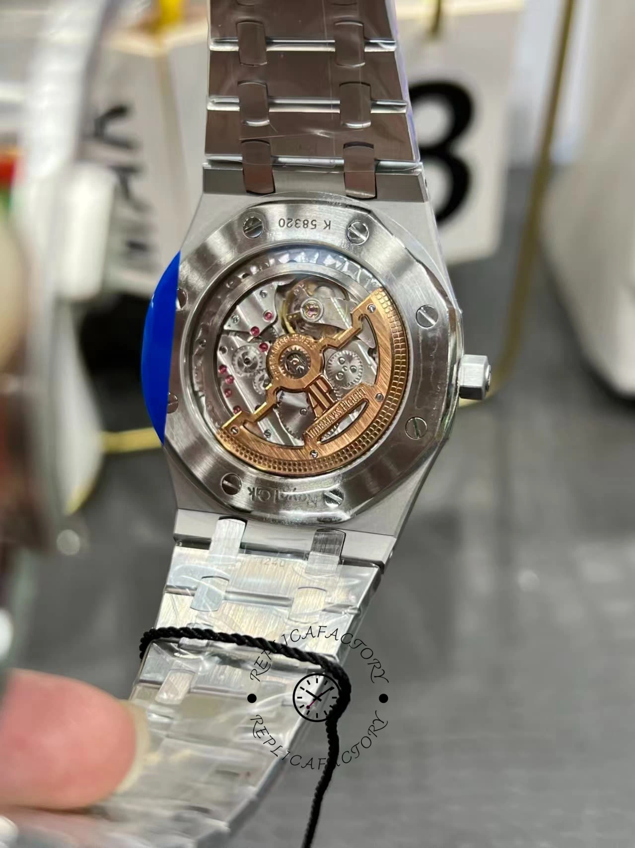 AP Royal Oak 