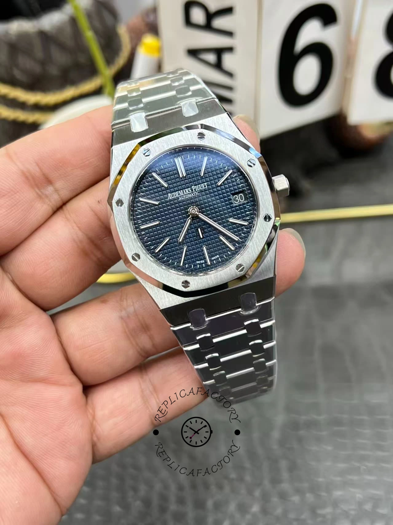AP Royal Oak 
