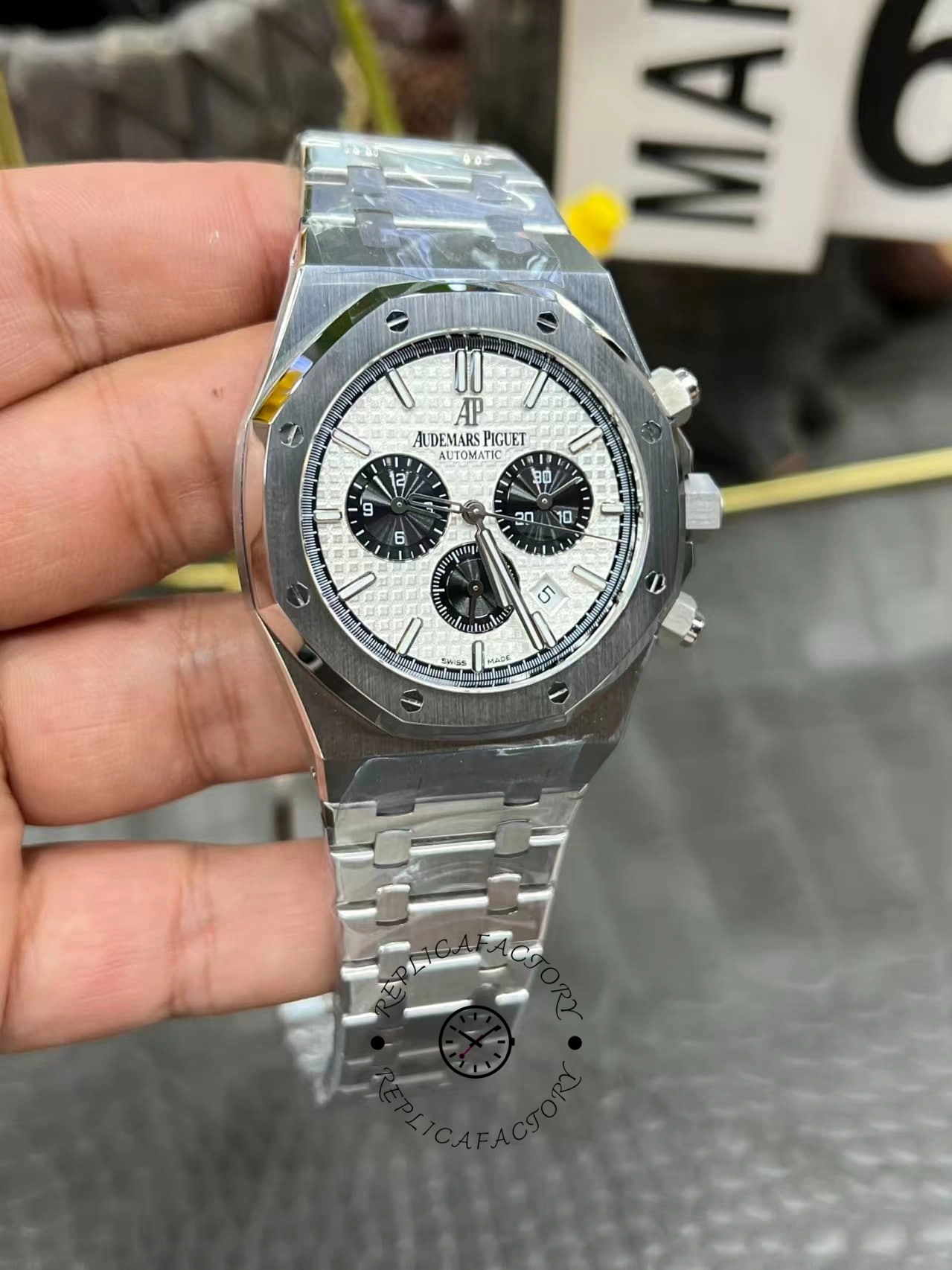 AP Royal Oak Replica Chronograph 41 26331ST.OO.1220ST.03 Stainless Steel Watch