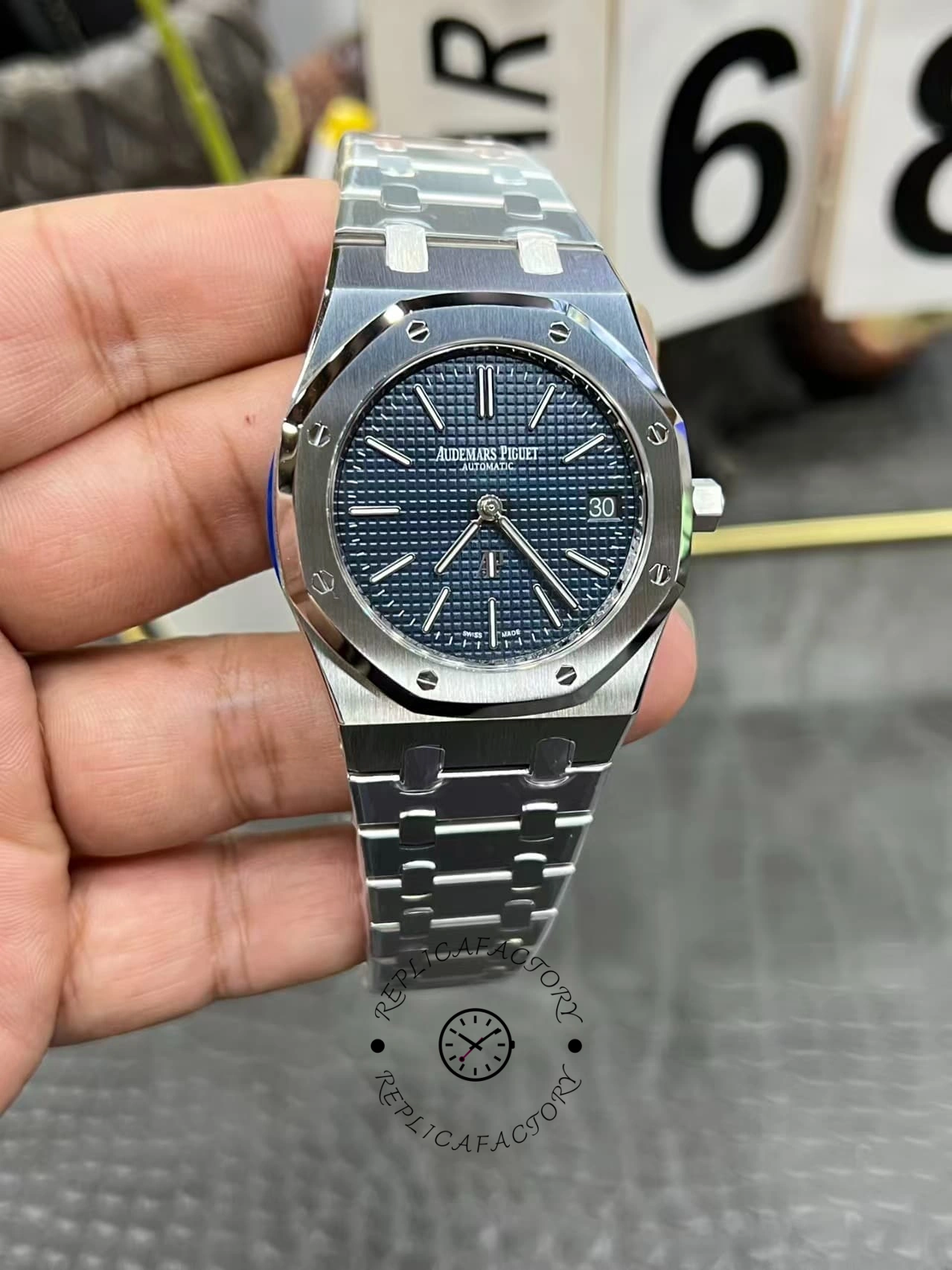 AP Royal Oak 