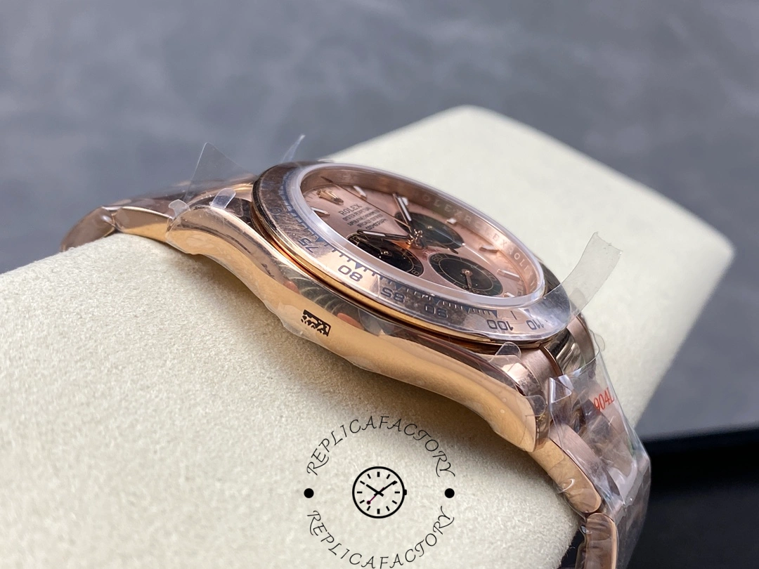 Side profile of the Rolex Daytona 126505 showing polished Everose case and lugs.