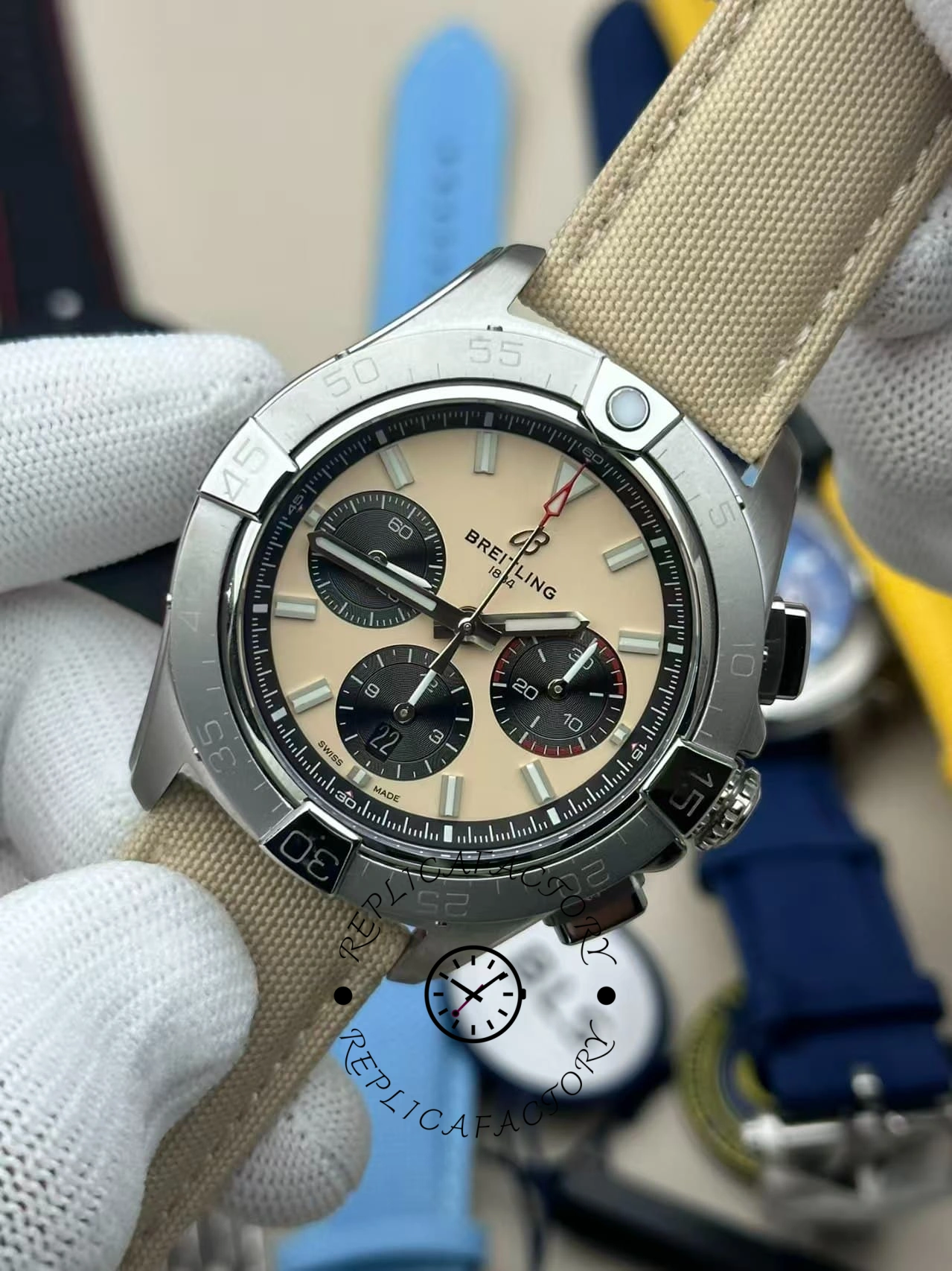 Breitling Avenger B01 Chronograph 44 Watch AB0147101A1X1 1:1 Clone Beige Dial