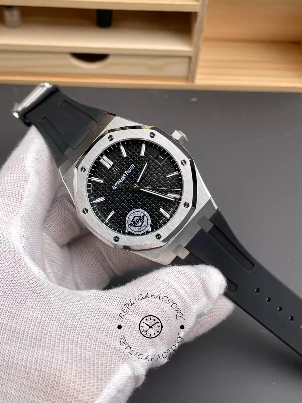 AP Royal Oak 41 Black Rubber 15500ST.OO.1220ST.03 Replica Automatic