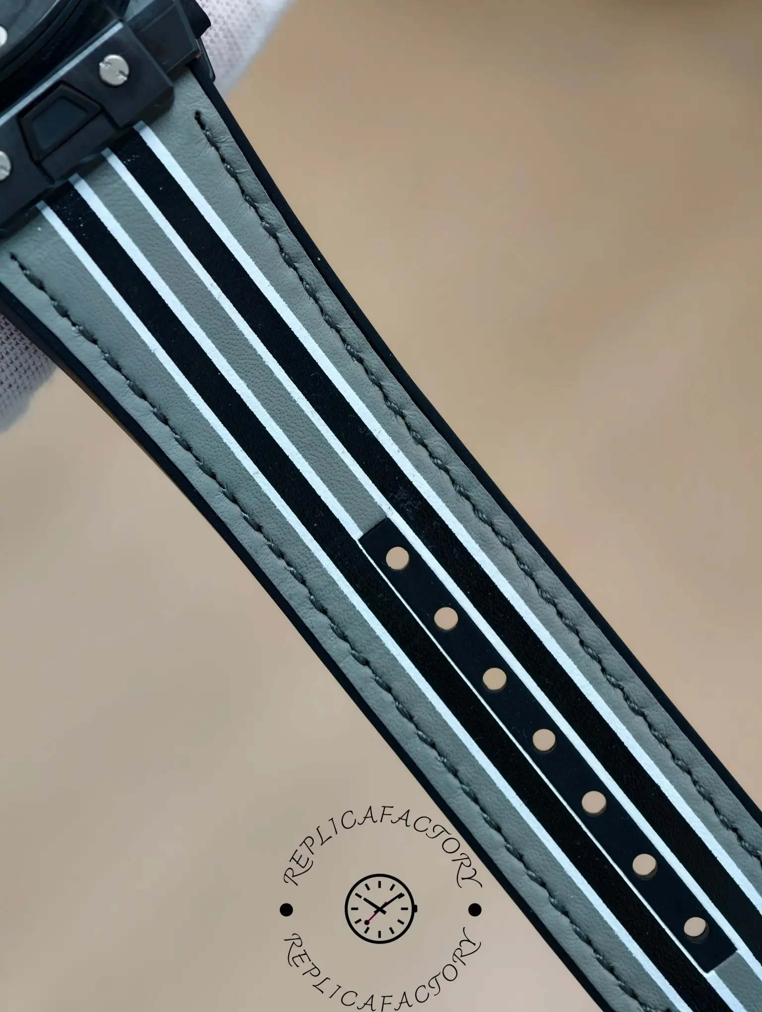 1:1 Clone Hublot Big Bang 401.FX.1123.VR