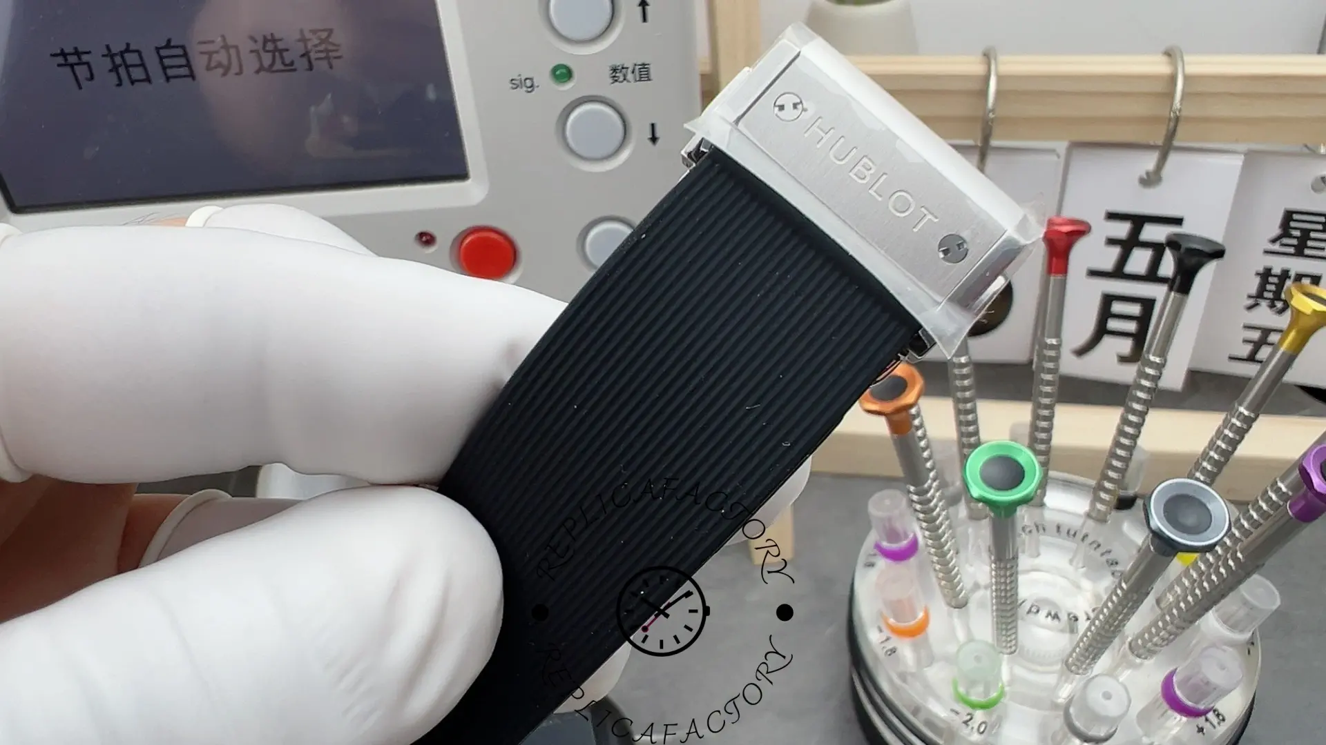 Hublot Classic Fusion Racing Grey 511.NX.7071.LR Replica Watch