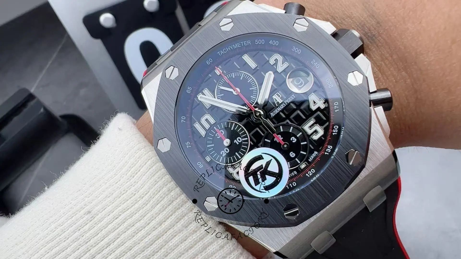 AP Royal Oak Offshore Ceramic Bezel 26470SO.OO.A002CA.01 Replica Automatic 42MM