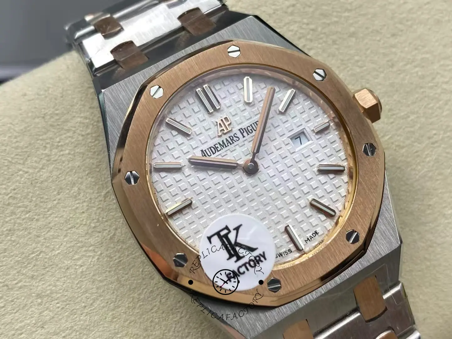 AP 77350SR.OO.1261SR.01 Royal Oak 34 Two-Tone 1:1 Clone Women's Watch