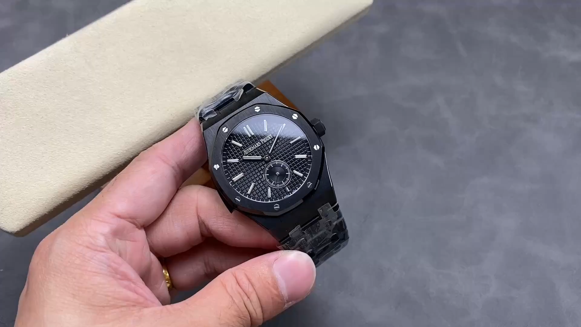 Replica AP Royal Oak 26591CE.OO.D002CA.01 Repeater Supersonnerie Ceramic Strap