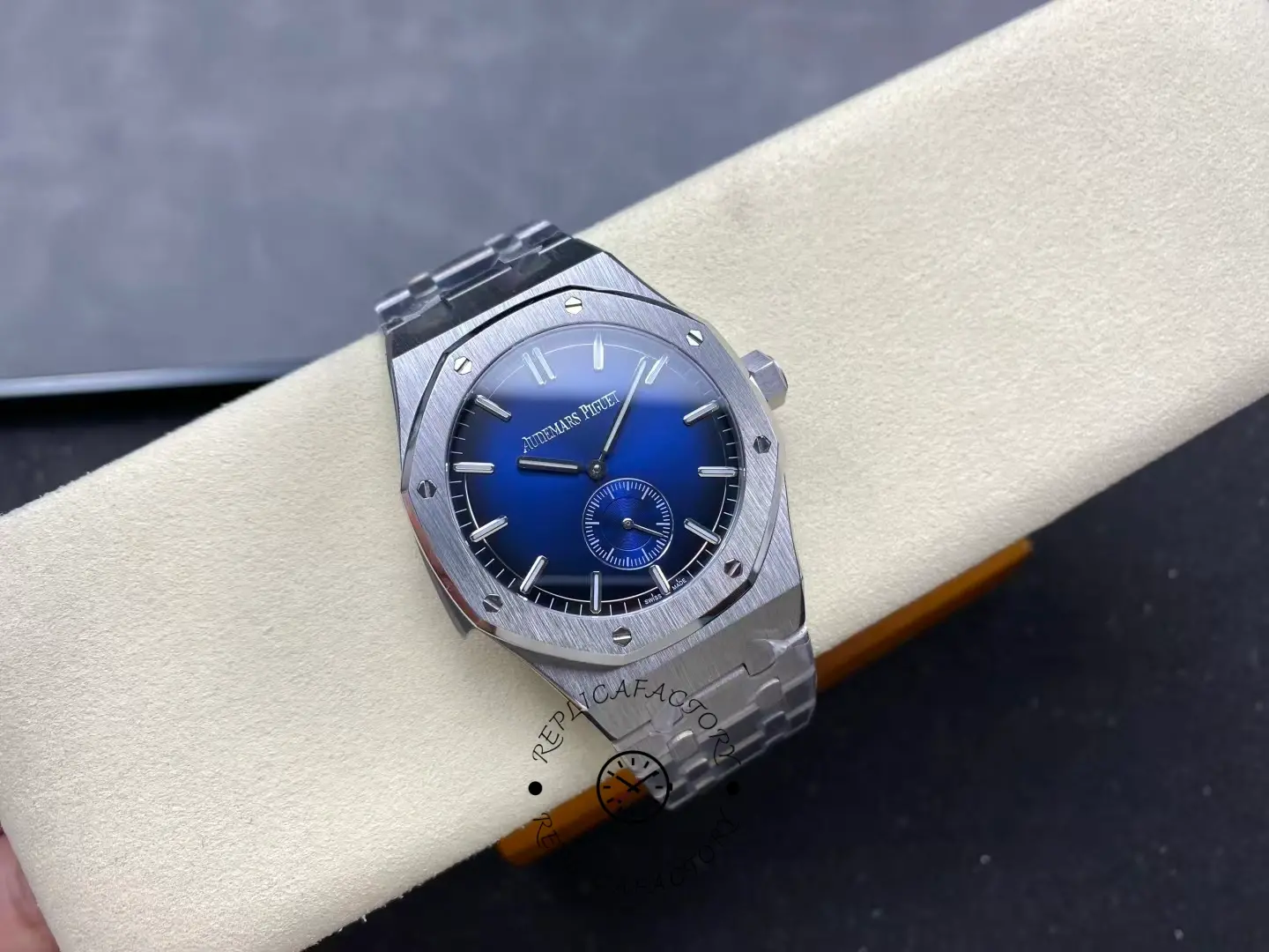 AP Royal Oak Manual 1:1 Clone 26591IP.OO.1252IP.01 Blue Dial