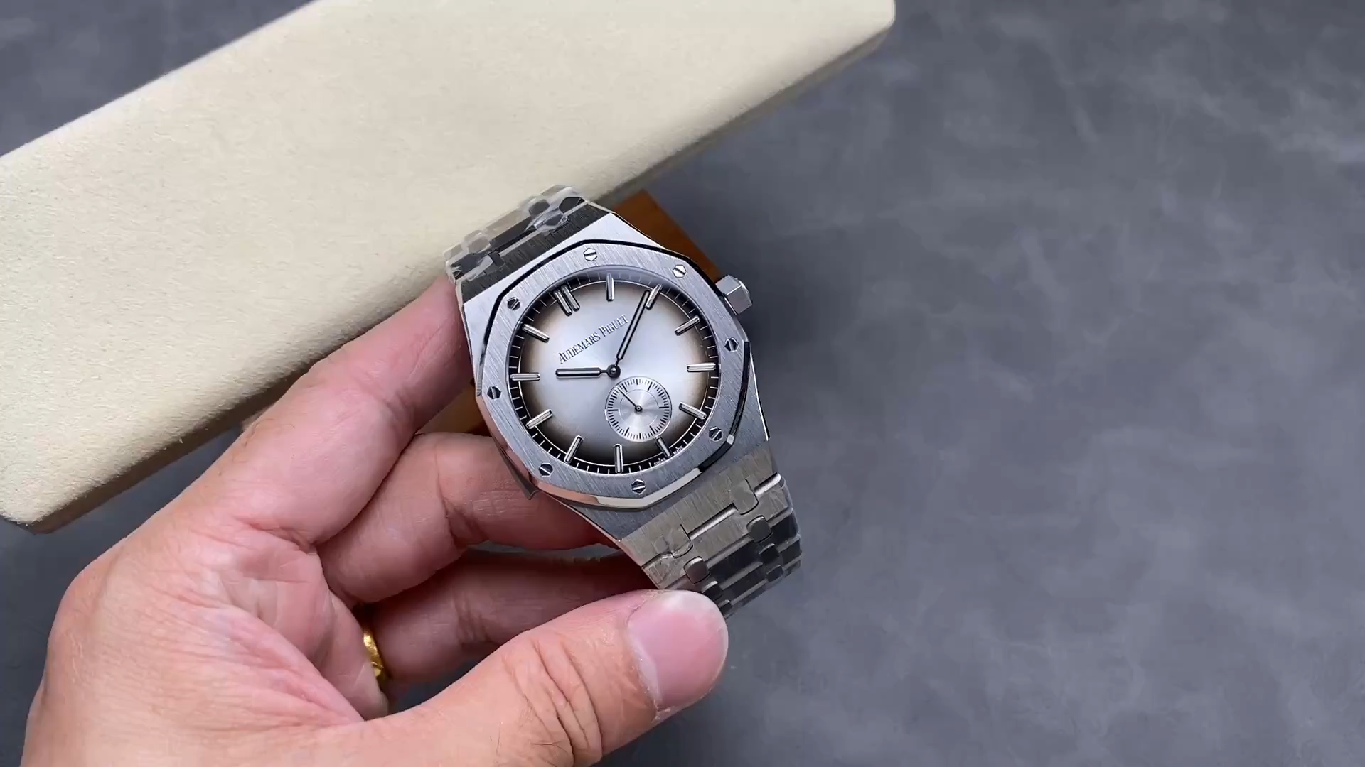 AP 1:1 Clone Royal Oak Chronograph 26591IP.OO.1252IP.01 Silver Watch