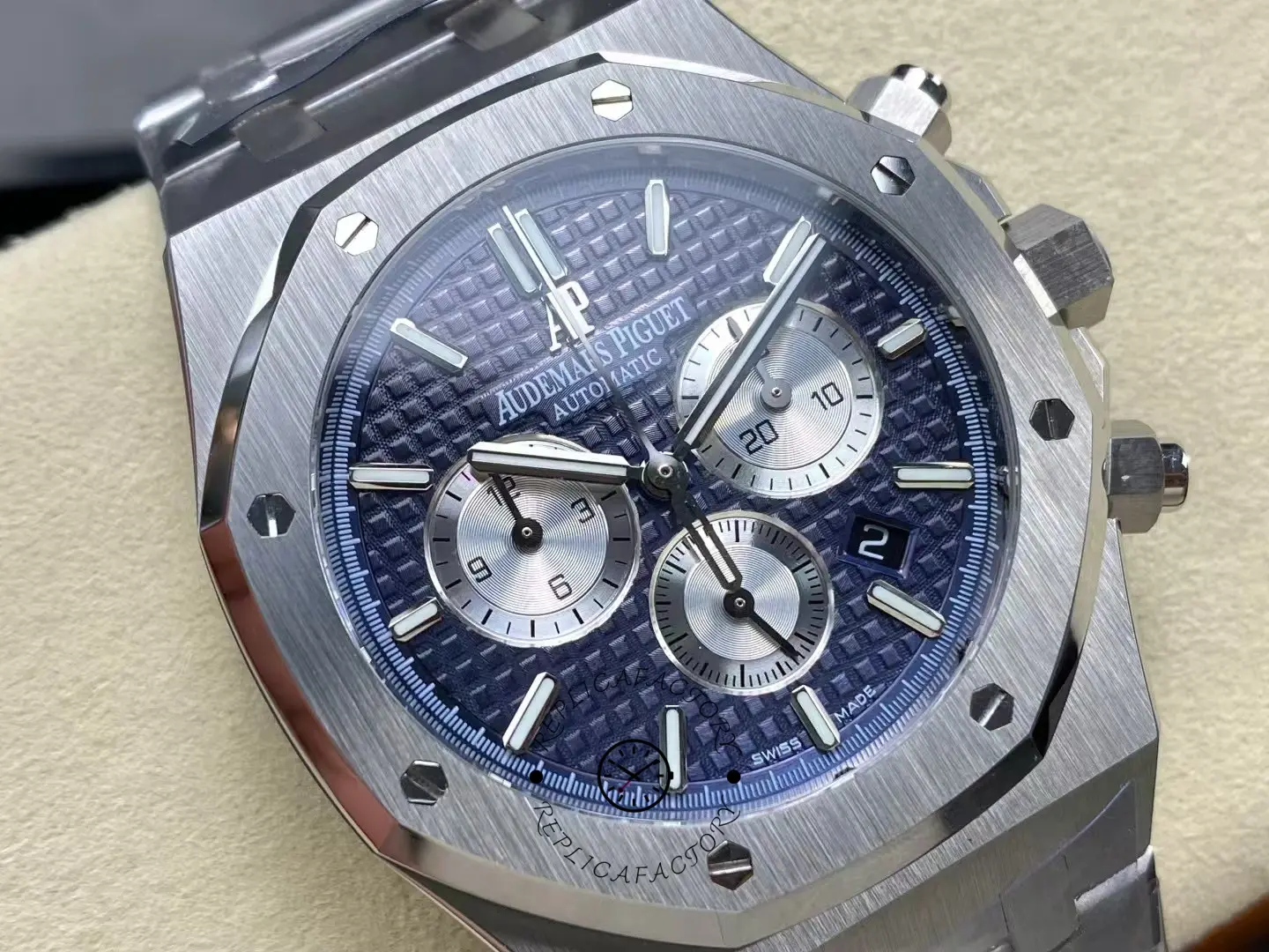 AP Royal Oak Chronograph 41 Blue Dial 26331ST.OO.1220ST.01 Replica