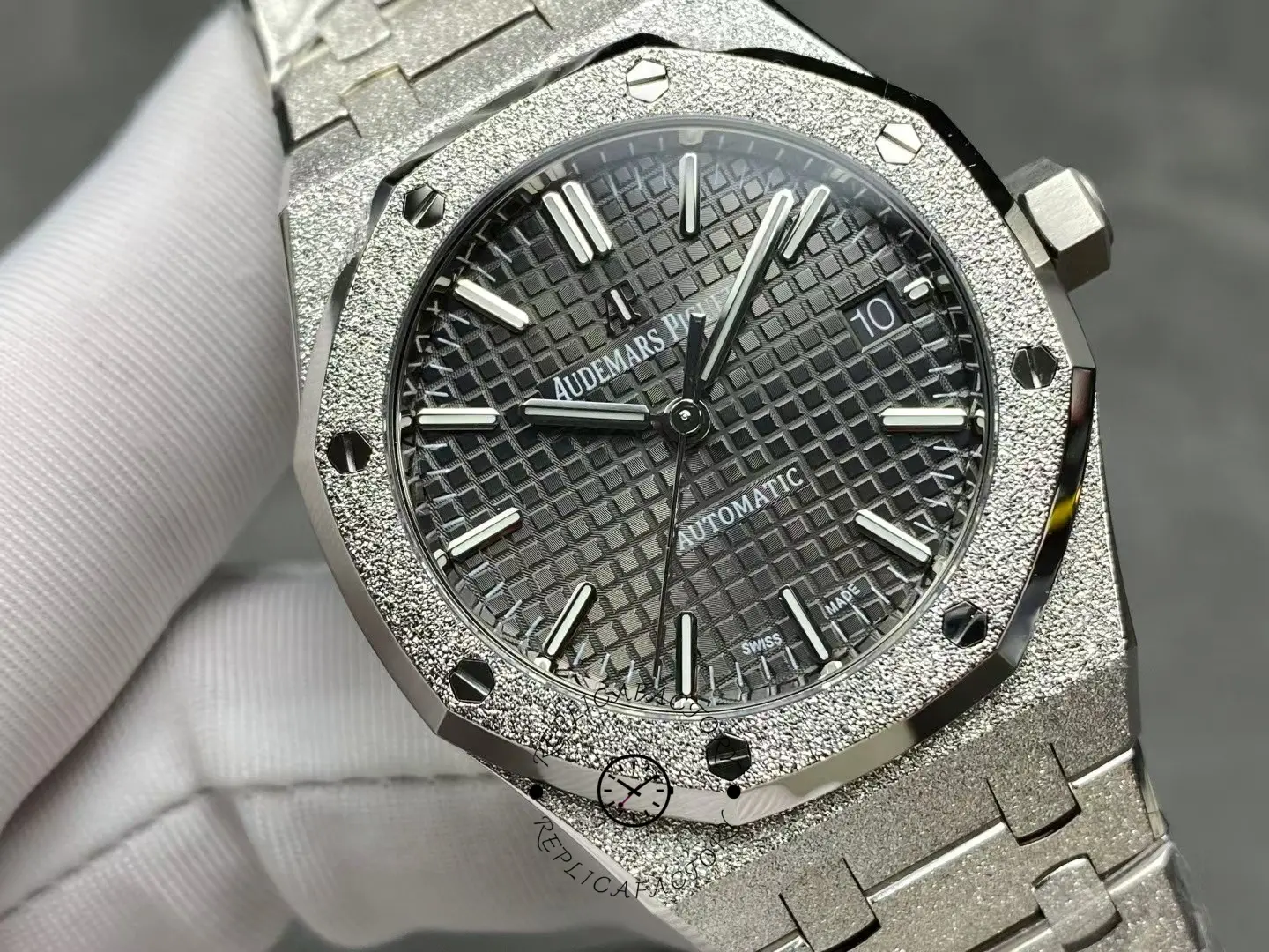 AP Royal Oak 37 Replica 15454BC.GG.1259BC.03 Gray Dial