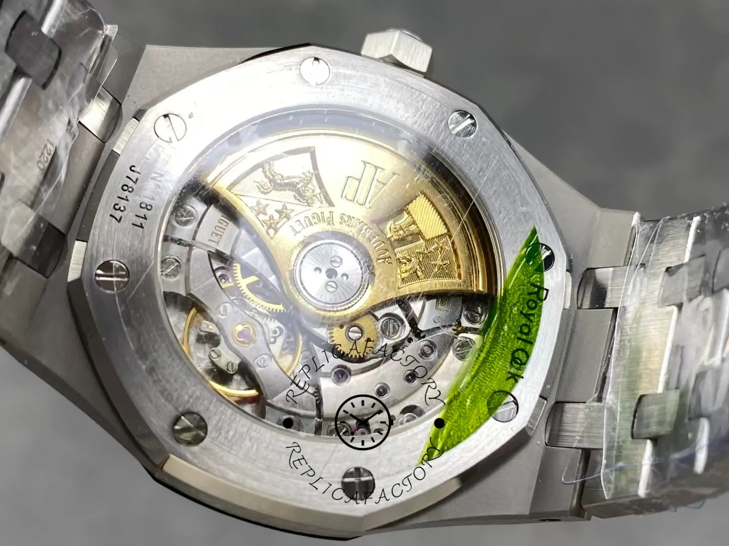 AP Royal Oak 37 Diamond-Set 15451ST.OO.1256ST.01 Automatic 1:1 Clone