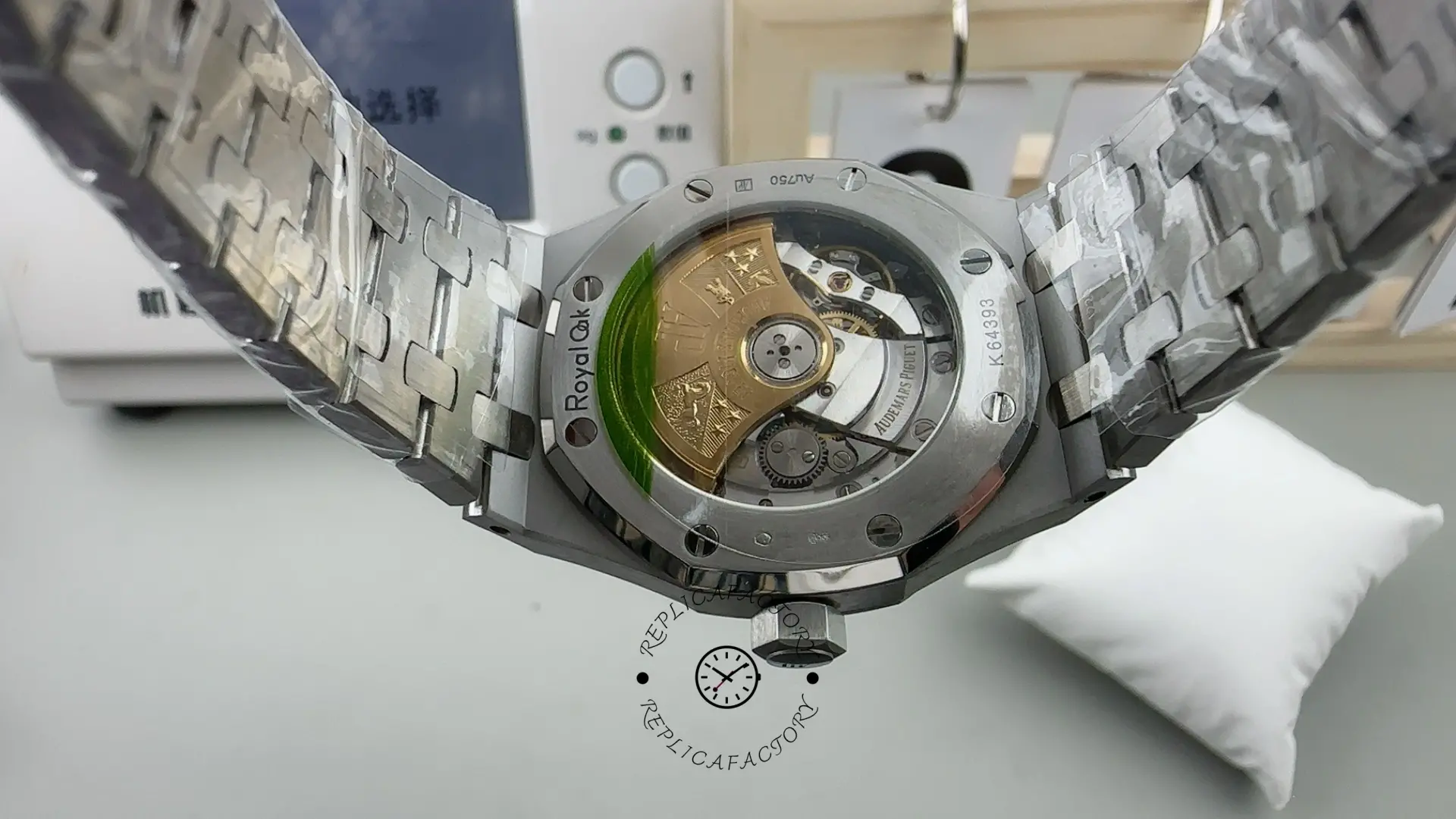 AP Royal Oak 41 Frosted White Gold Replica 15410BC.GG.1224BC.01 Silver Dial