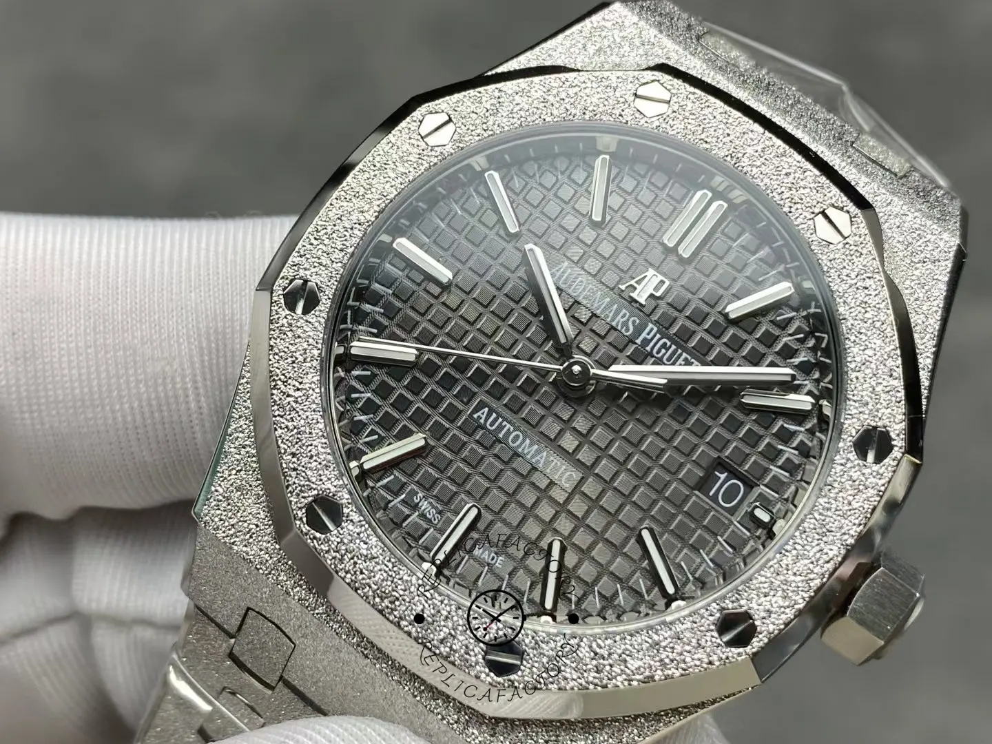 AP Royal Oak 37 Replica 15454BC.GG.1259BC.03 Gray Dial