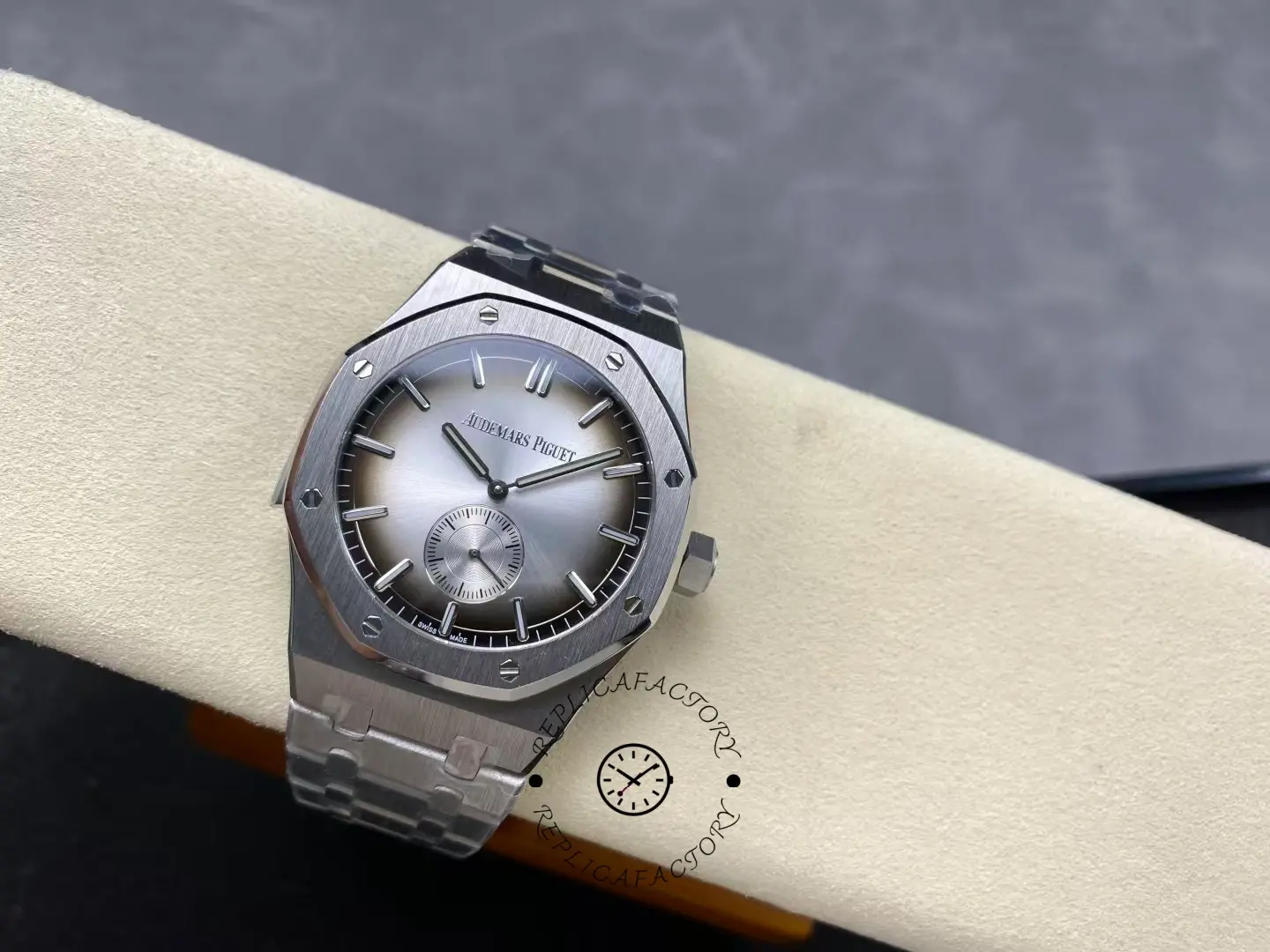 AP 1:1 Clone Royal Oak Chronograph 26591IP.OO.1252IP.01 Silver Watch