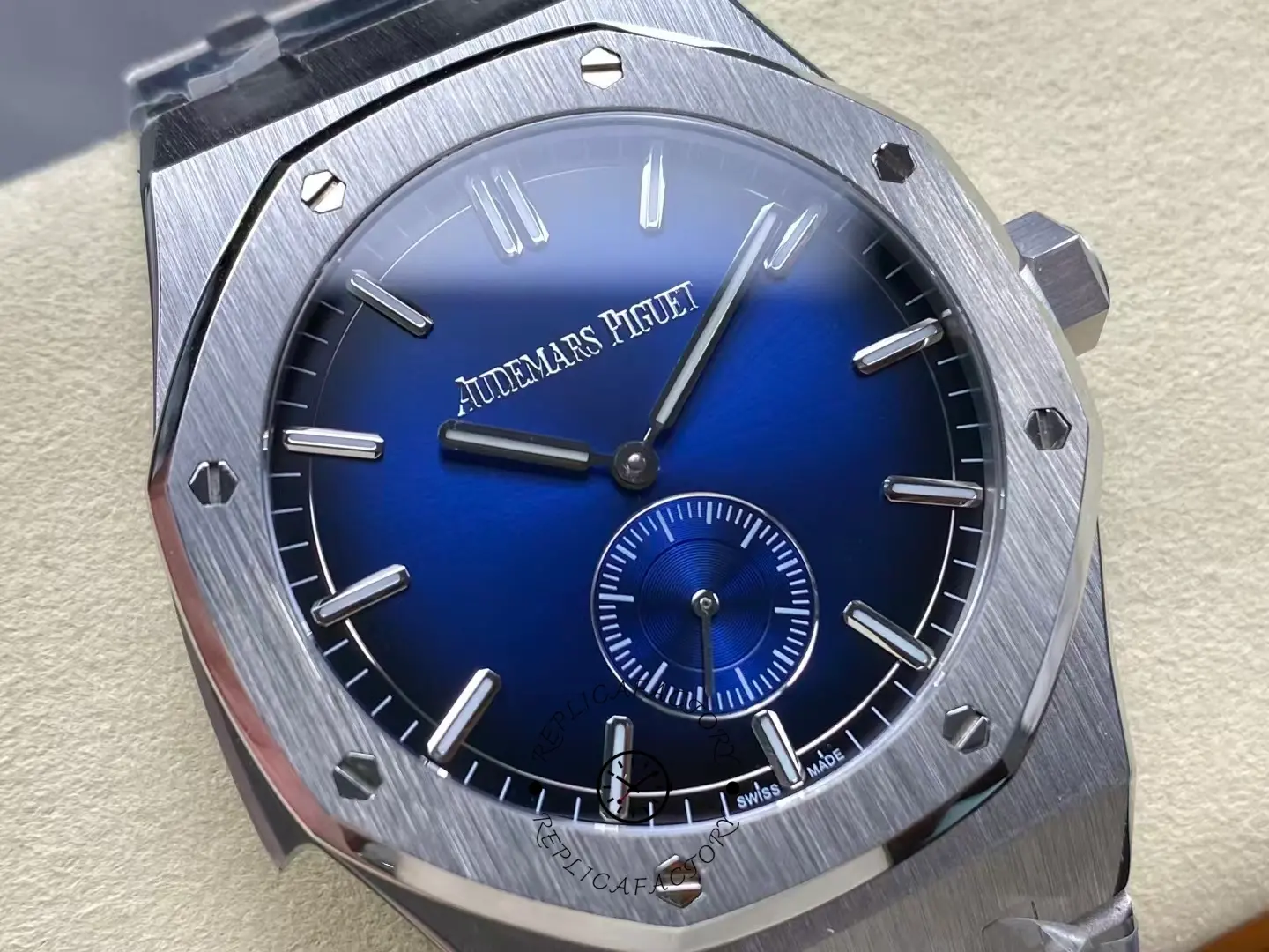 AP Royal Oak Manual 1:1 Clone 26591IP.OO.1252IP.01 Blue Dial