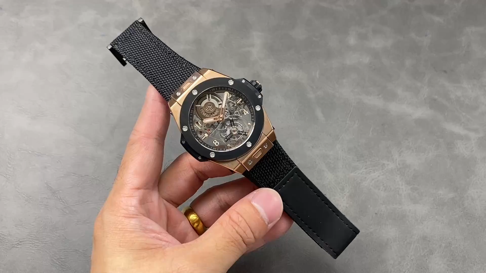 Hublot Big Bang MECA 10 King Gold Ceramic