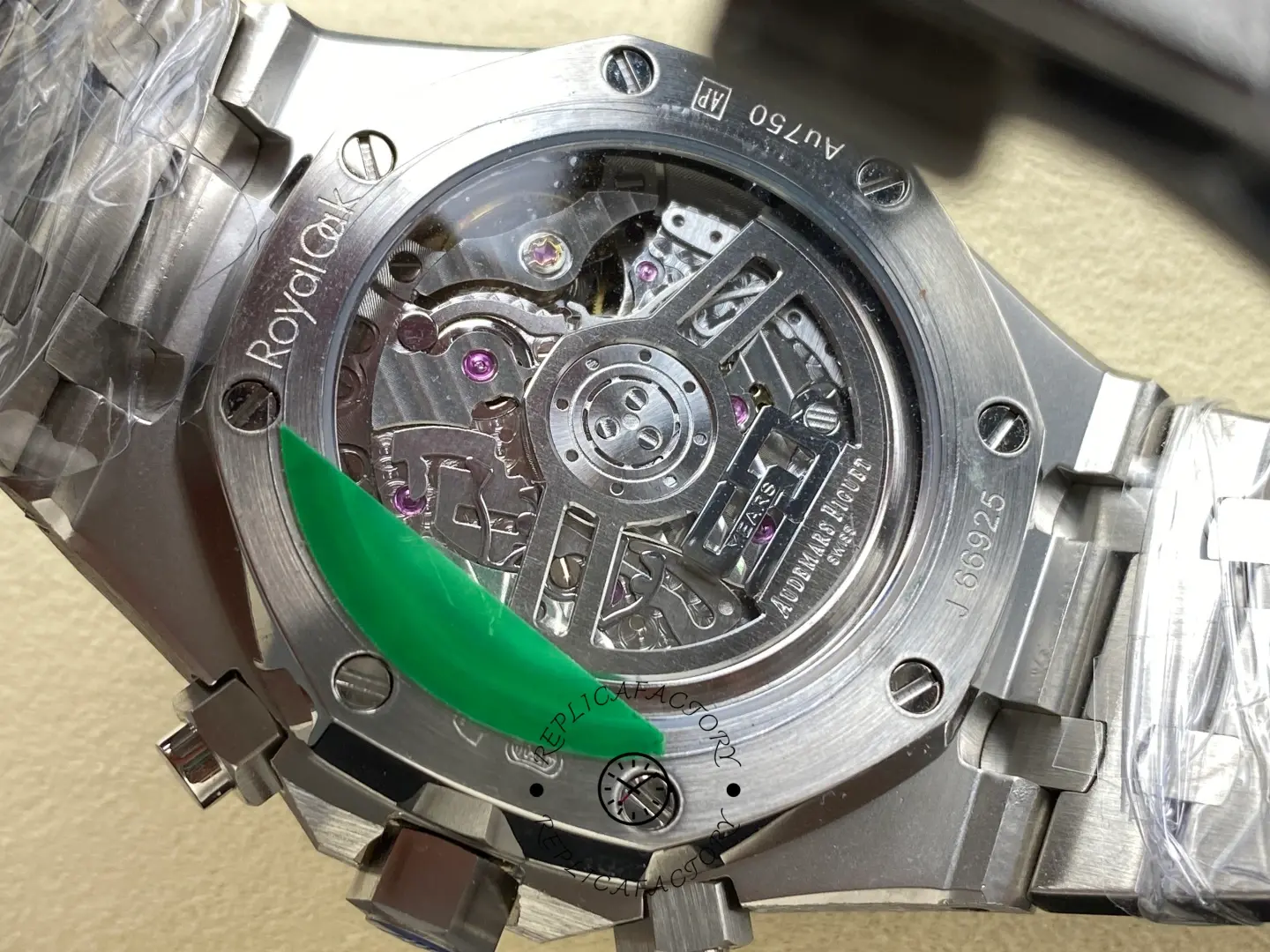 AP Royal Oak Frosted White Gold Purple Dial 26331BC.GG.1224BC.01 Replica
