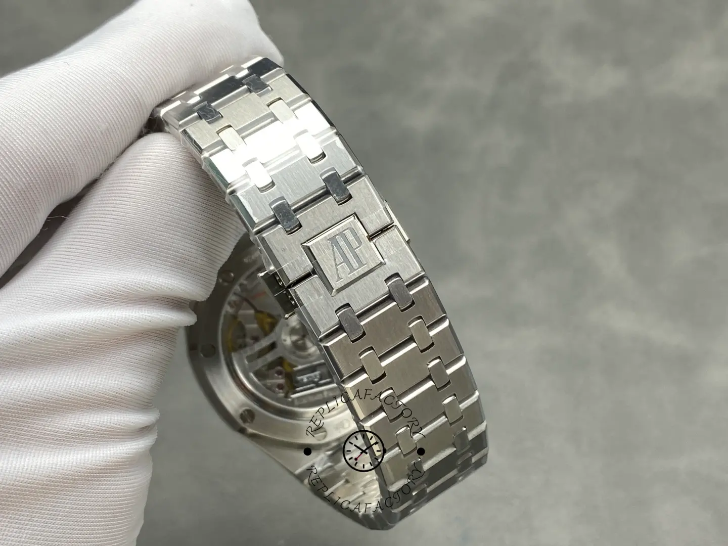 AP Royal Oak 41 Green Dial 15510ST.OO.1320ST.09 1:1 Clone Luxury Watch