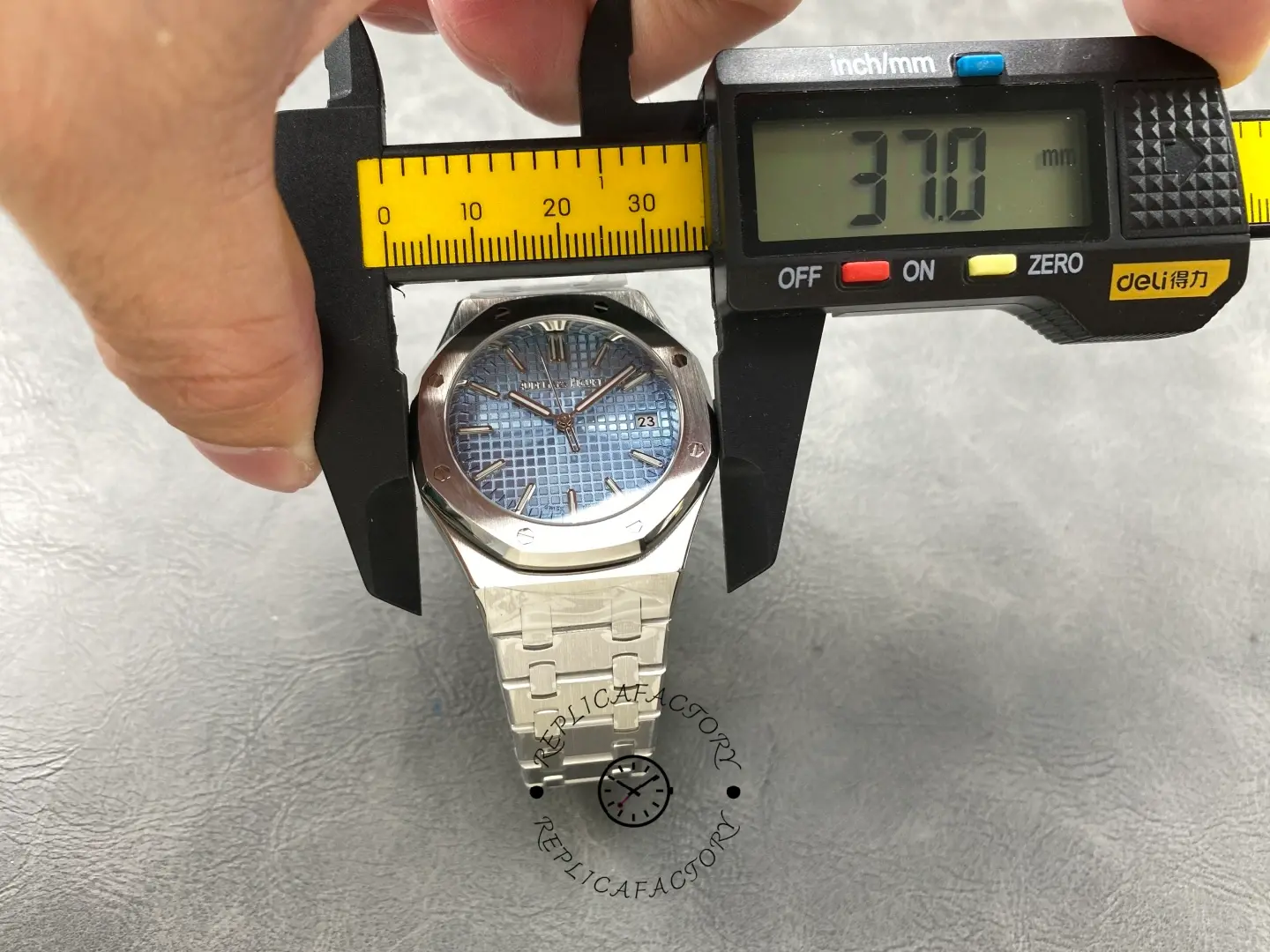 AP Royal Oak Replica 37mm 15550ST.OO.1356ST.08 Ice Blue Dial