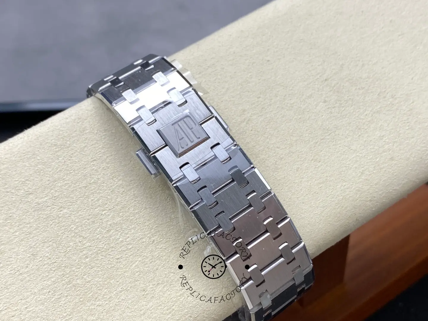 AP Royal Oak 26240BC.OO.1320BC.01 Chronograph 1:1 Clone Special Edition Murtoli 41