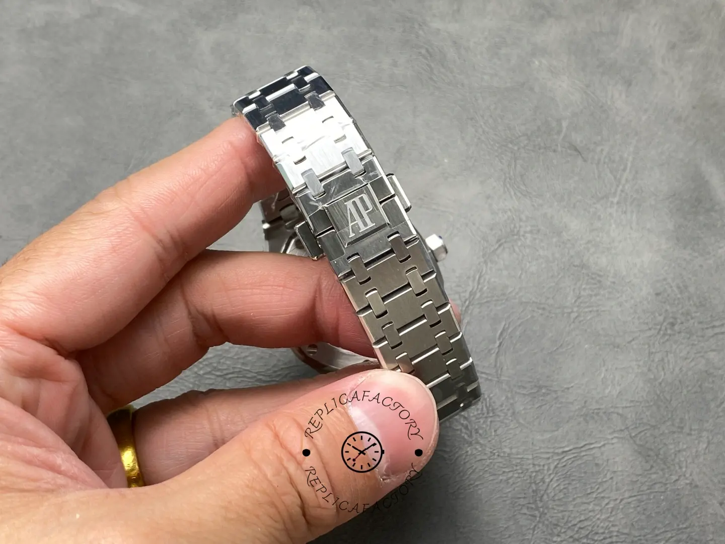 AP Royal Oak Replica 37mm 15550ST.OO.1356ST.08 Ice Blue Dial