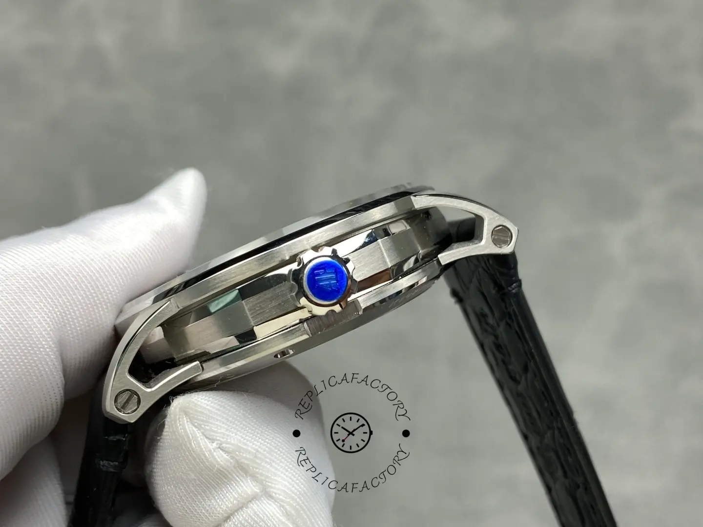 AP 15210BC.OO.A002CR.01 Code 11:59 Automatic Black Dial 1:1 Clone