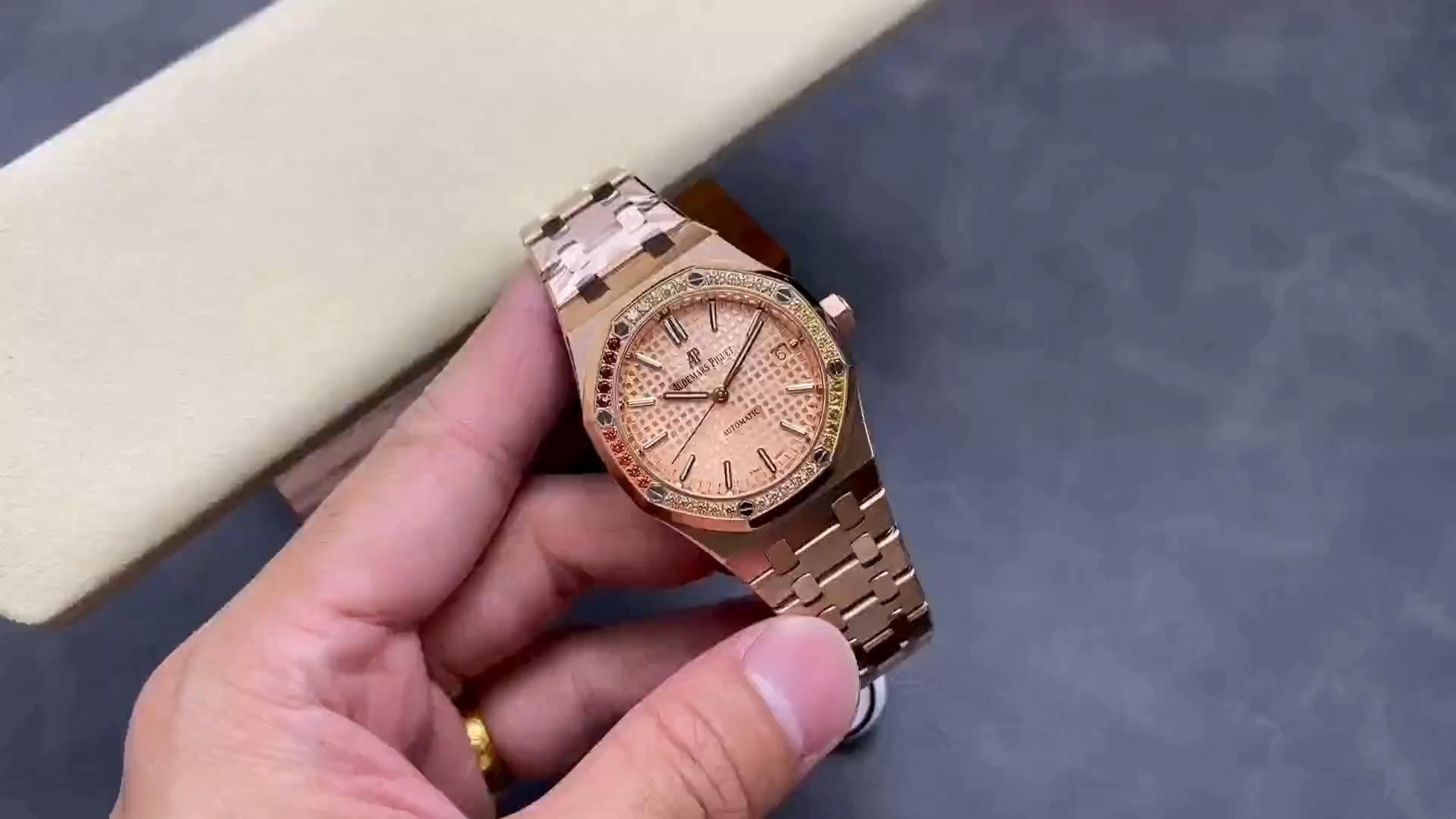 AP Replica Royal Oak 37 Pink Dial 15451OR.YY.1256OR.01 Gem-Set Watch