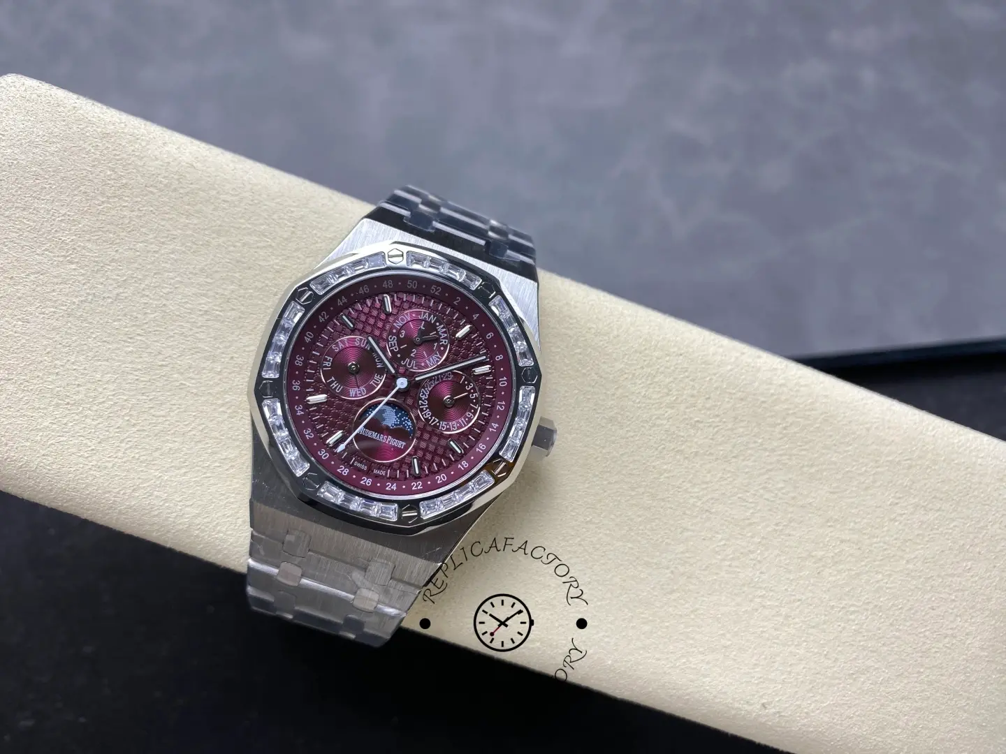 AP Royal Oak Perpetual Calendar 1:1 Clone 26598BC.ZZ.1220BC.01 Diamond Bezel