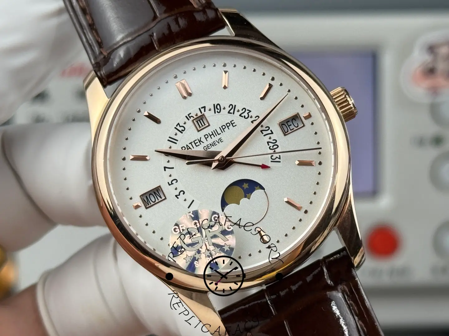 Replica Patek Philippe 5496R-001 Complications Rose Gold Watch