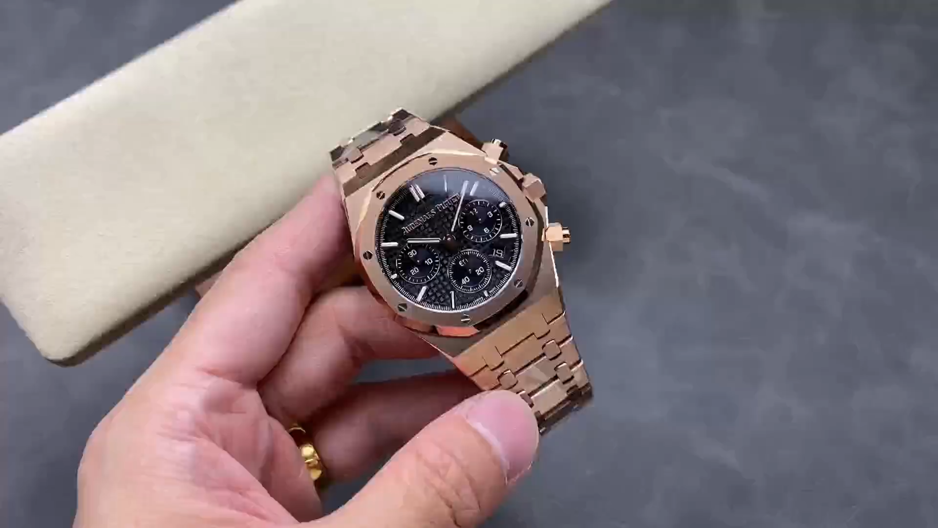 1:1 Clone AP 26240OR.OO.1320OR.02 Royal Oak 41 50th Anniversary Black Dial