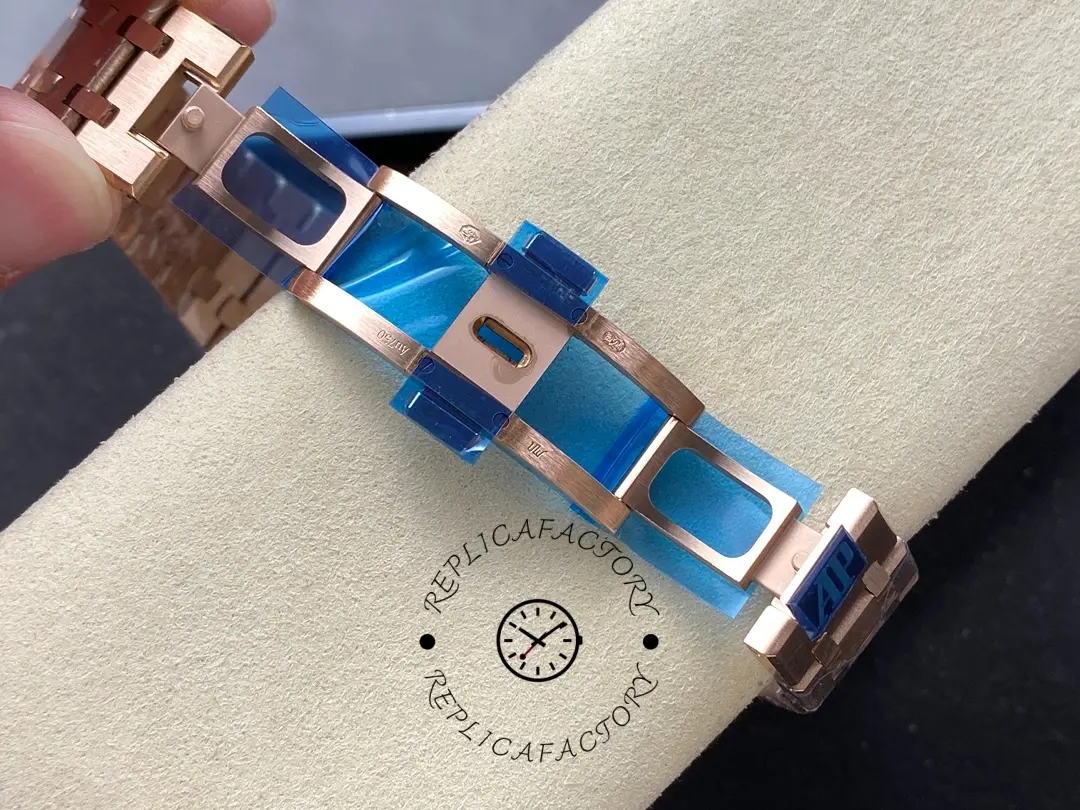 AP Royal Oak Chronograph Rose Gold 26331OR.OO.1220OR.01 Replica 41 Luxury Watch