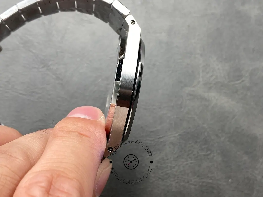 AP Royal Oak Jumbo Extra-Thin 39 Salmon Dial 15202BC.OO.1240BC.01 1:1 Clone