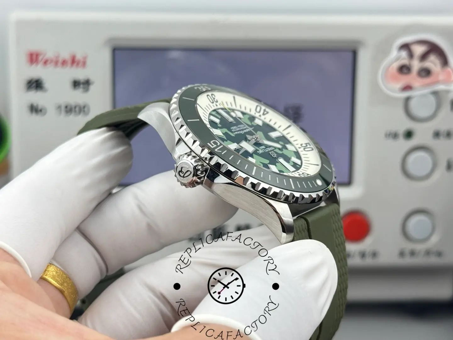Breitling Superocean E10379D31L1S1 Replica Green Camouflage Watch