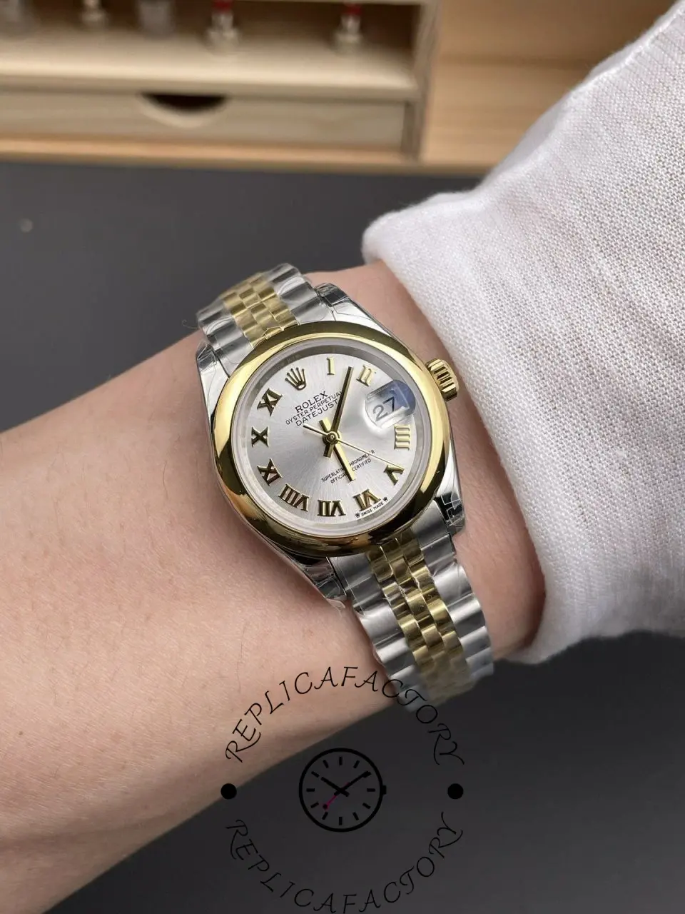 Rolex Lady-Datejust 279163-0005 Silver Roman Dial Replica Watch