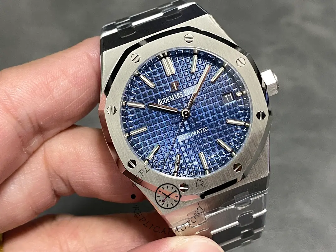 AP Royal Oak 37 Blue Dial 15450ST.OO.1256ST.03 Automatic 1:1 Clone Watch