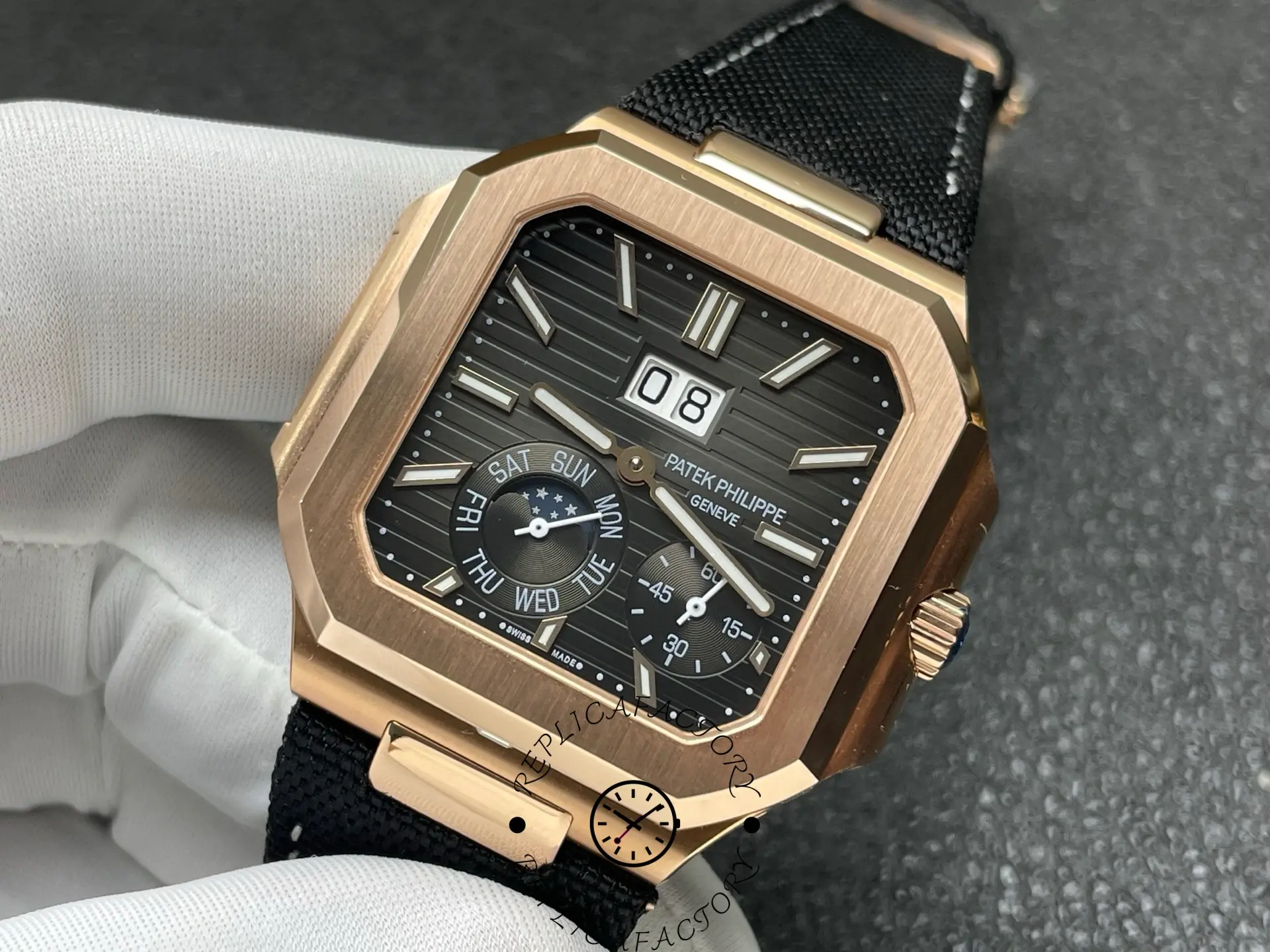 Replica Patek Philippe Cubitus 5822R Black Dial Watch