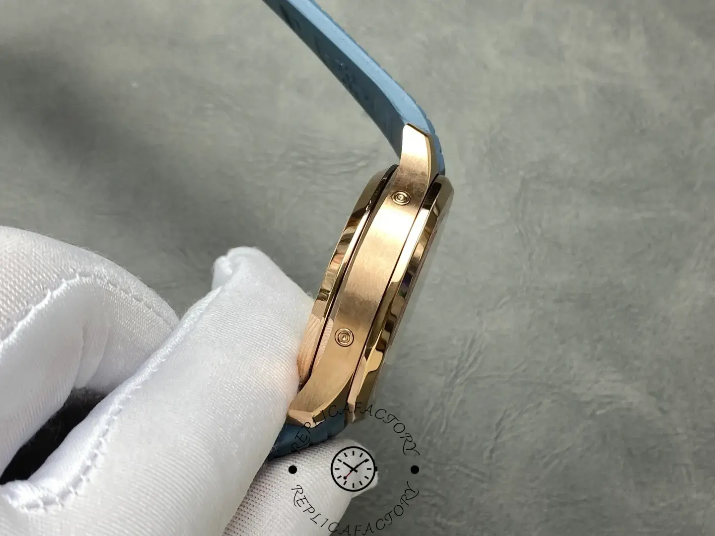 Replica Patek Philippe Aquanaut 5261R-001 Luce Annual Calendar