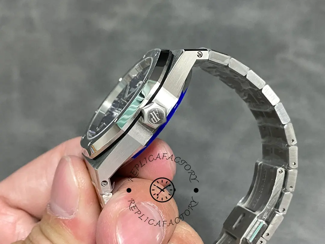 AP Royal Oak 37 Blue Dial 15450ST.OO.1256ST.03 Automatic 1:1 Clone Watch