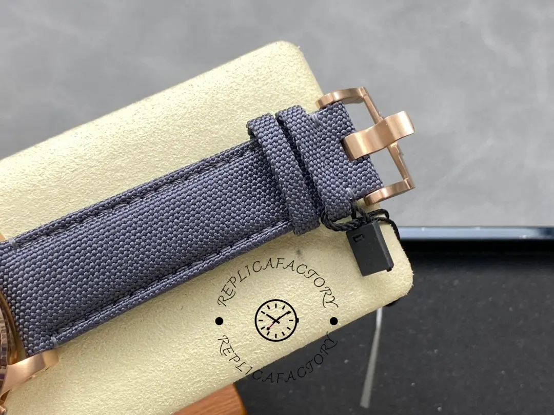 AP CODE 11.59 Selfwinding 41 Rose Gold Blue Strap 26393OR.OO.A348KB.01 Replica